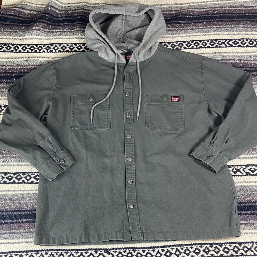 Wrangler men’s Dark Gray canvas Hooded Shirt Jacket Shacket X-Large work hoodie